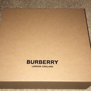 Burberry Smeakers
